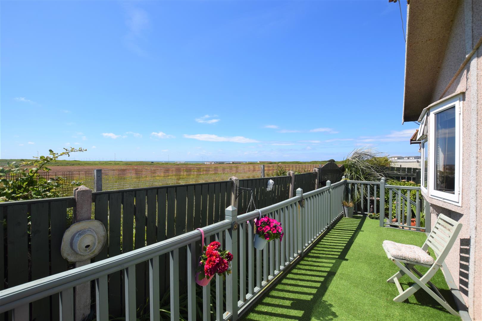 Chalet Detached West Shore Park, Walney, BarrowInFurness